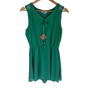Funky Soul Embroidered Lace Up Mini Dress Womens Medium Kelly Green Boho Western